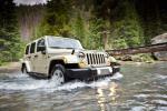 Jeep Wrangler Sahara Unlimited 2011 года